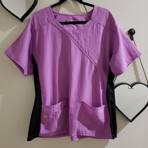 2x Wonderwink scrub top